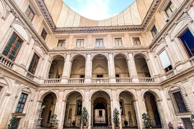 Architecture Complex Rome Visiting Rome: First-Timer's Guide To The Eternal City